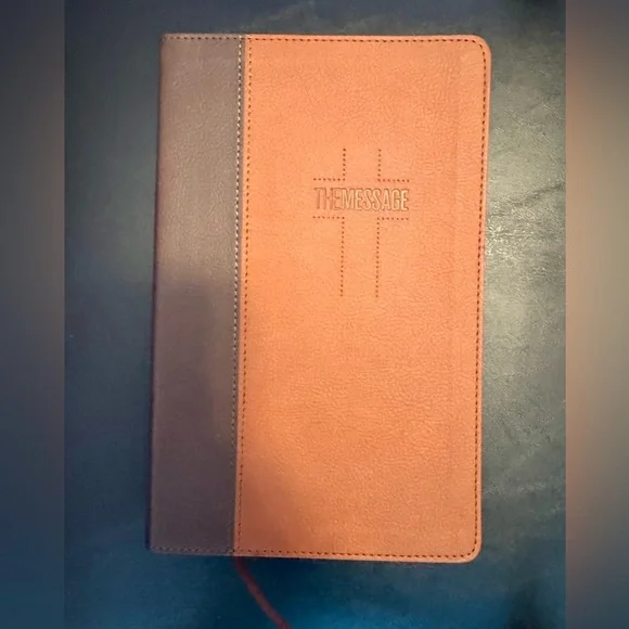 The Message Bible Eugene H. Peterson Brown Leather NavPress Tyndale. Like new - Picture 1 of 9